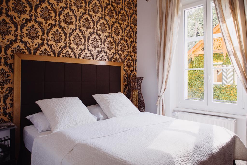 Georgi Schloss - Boutique Hotel Ehrenhausen Pokój zdjęcie